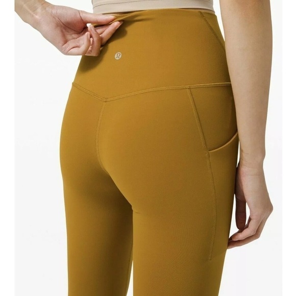 Lululemon Align High Rise 25" with Pocket Leggings Like New - Picture 4 of 7